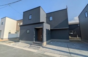 【連島中央Ⅱ期 4号地】家族の笑顔が集まる、明るく心地よい住まい。